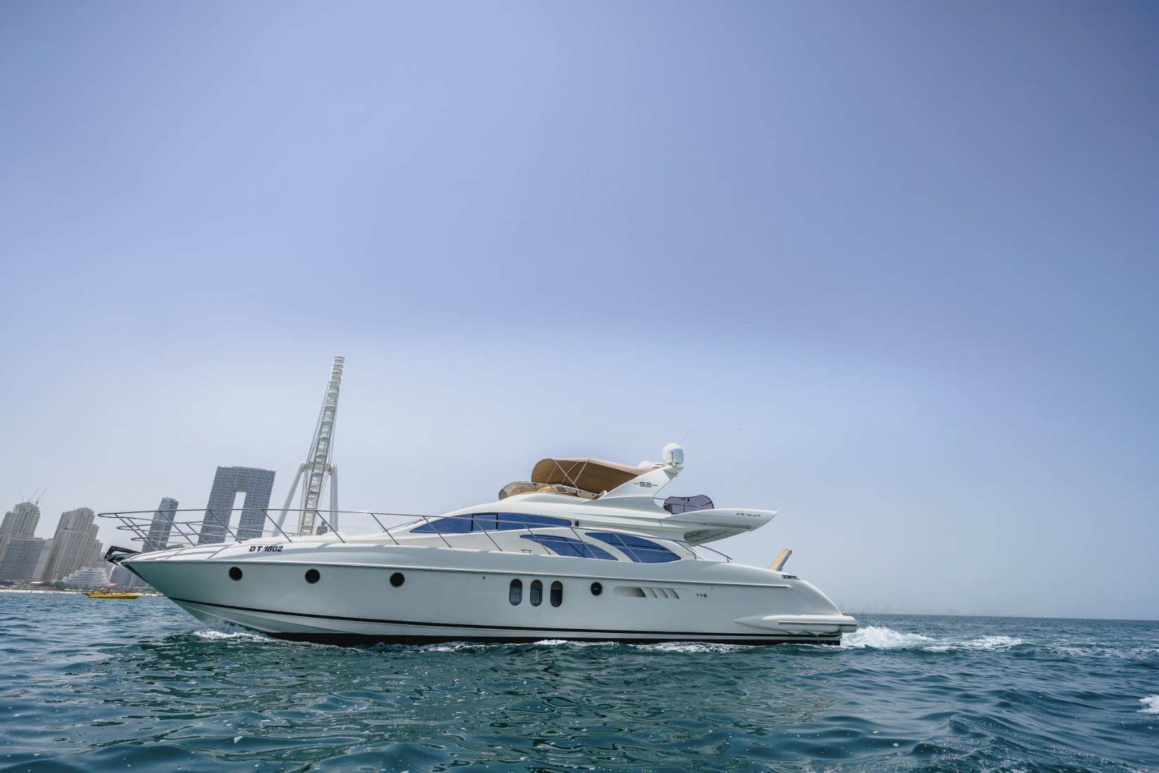 Photo 2 of Azimut Lucky Star