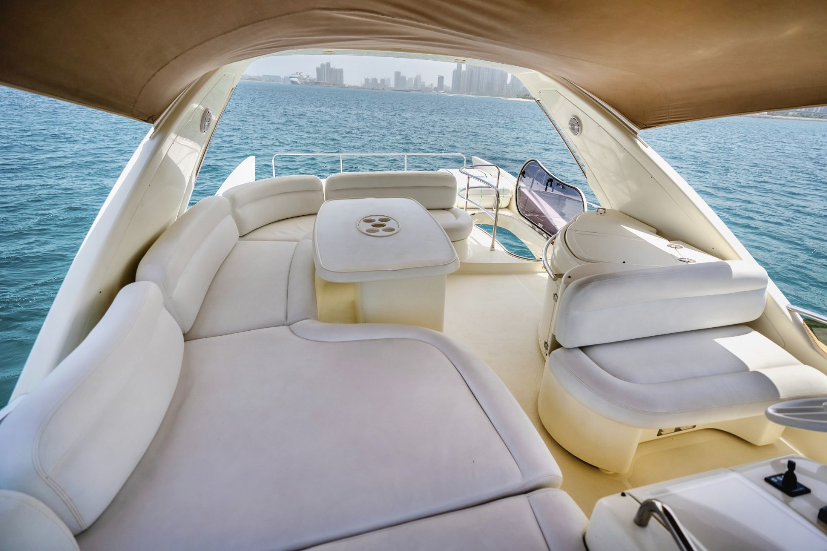 Photo 3 of Azimut Lucky Star