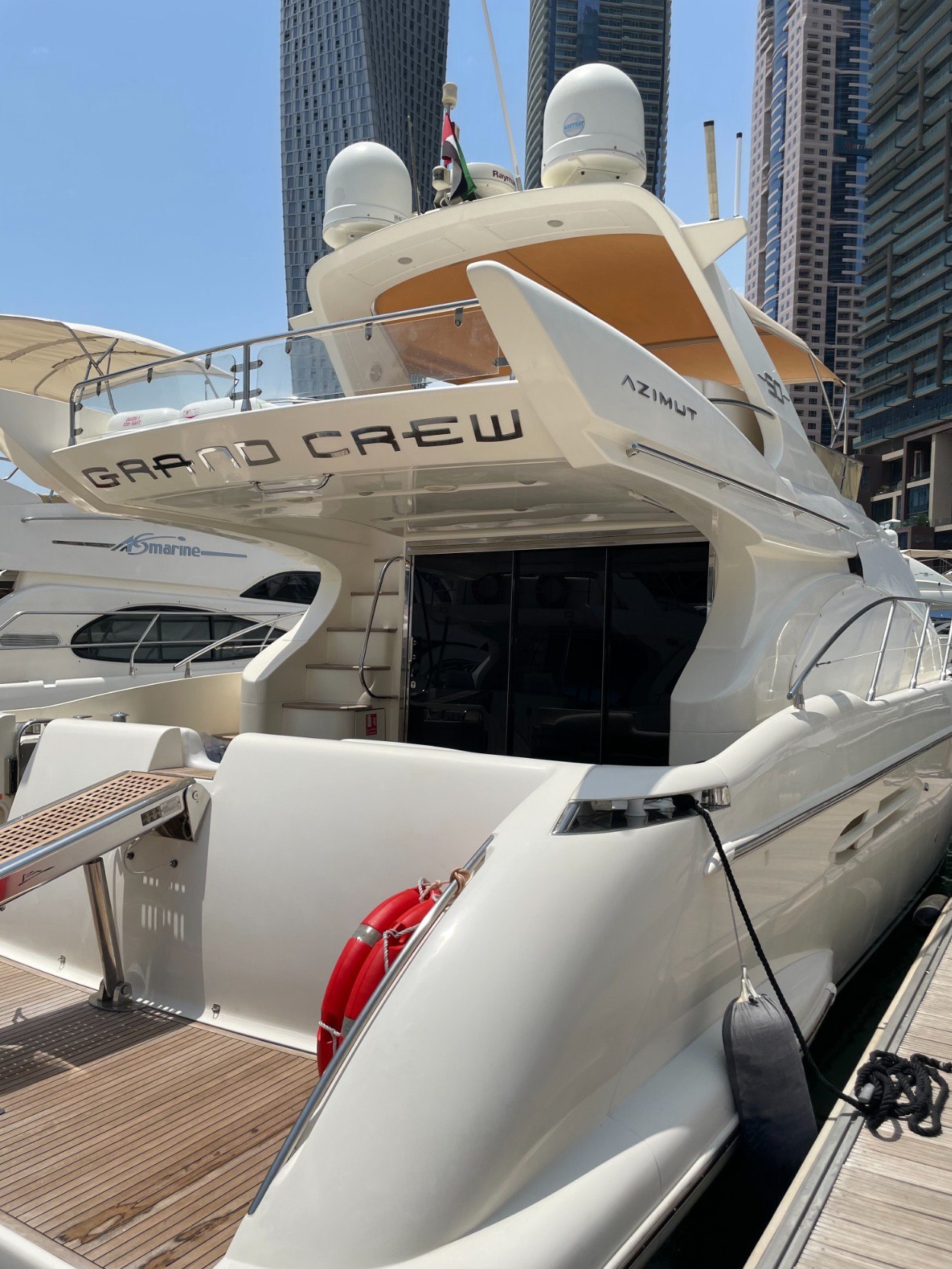 Photo 4 of Azimut Grand Crew