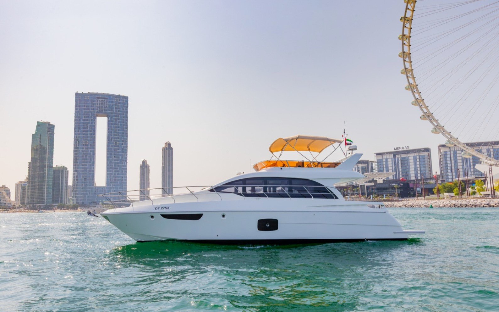 Yacht Sky Walker Gib
