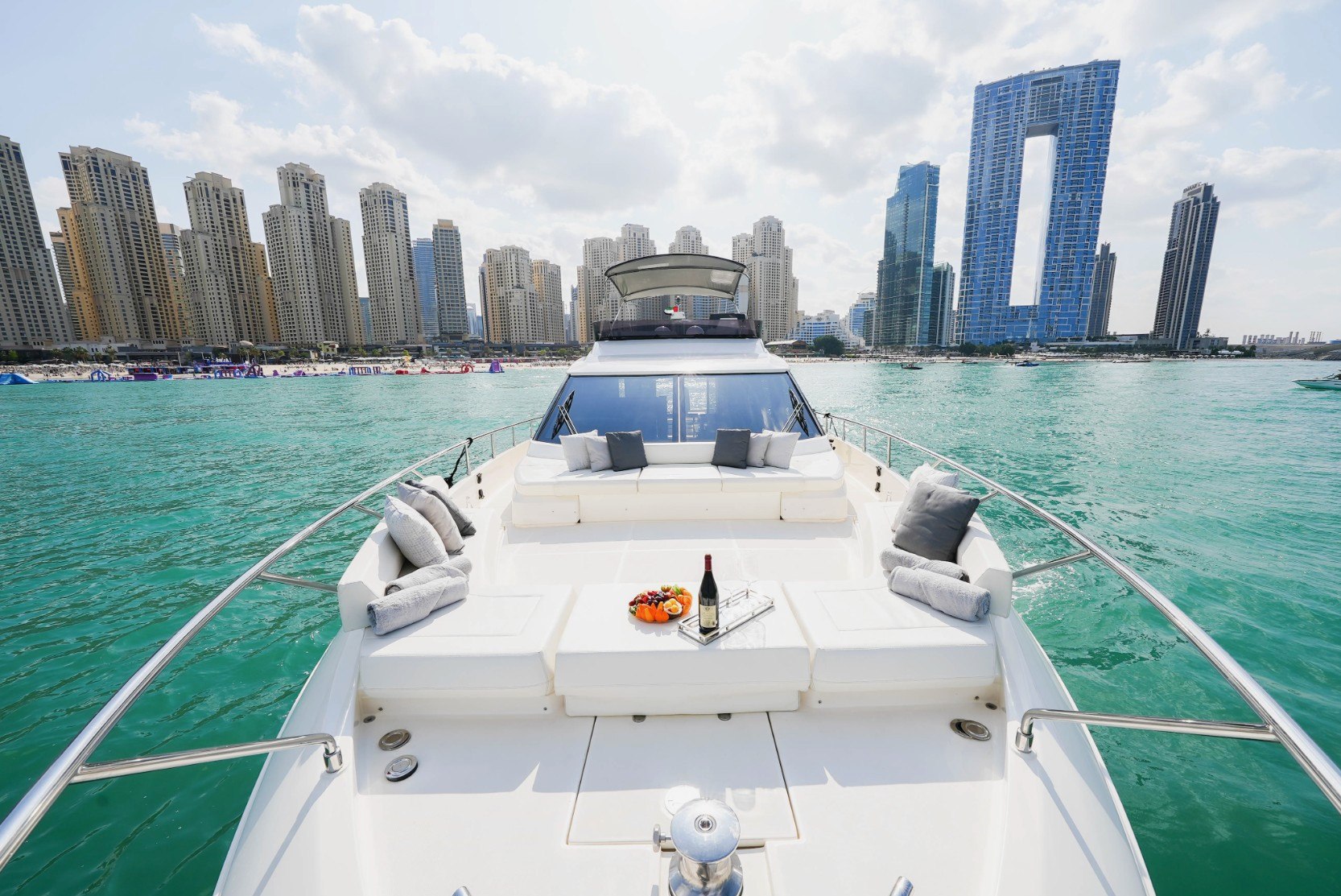 Photo 12 of Ferretti 67 ft