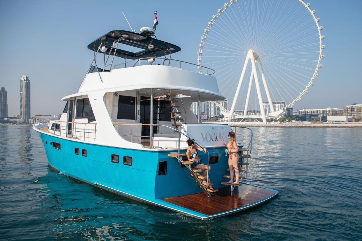 Photo 2 of Vogue Hatteras