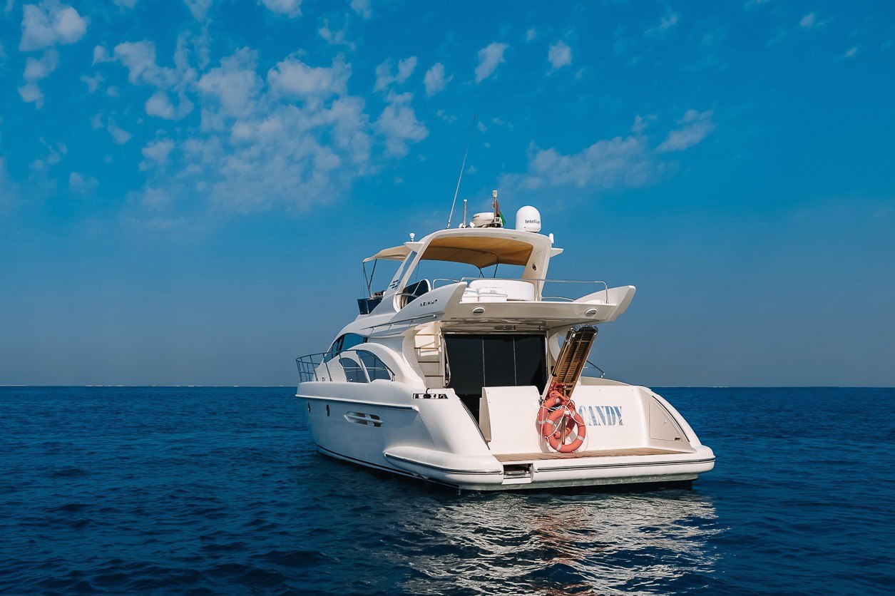 Photo 6 of Azimut Candy