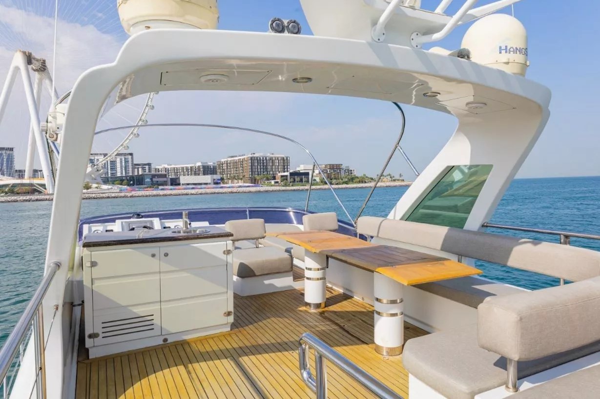 Photo 6 of Azimut Lana