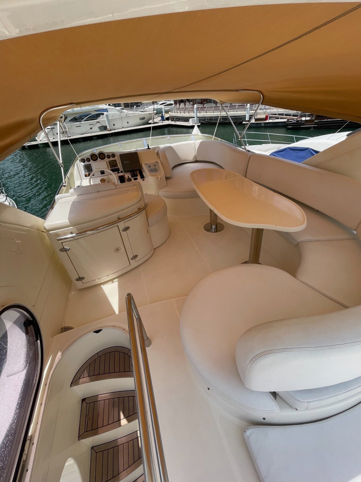 Photo 2 of Azimut Grand Crew