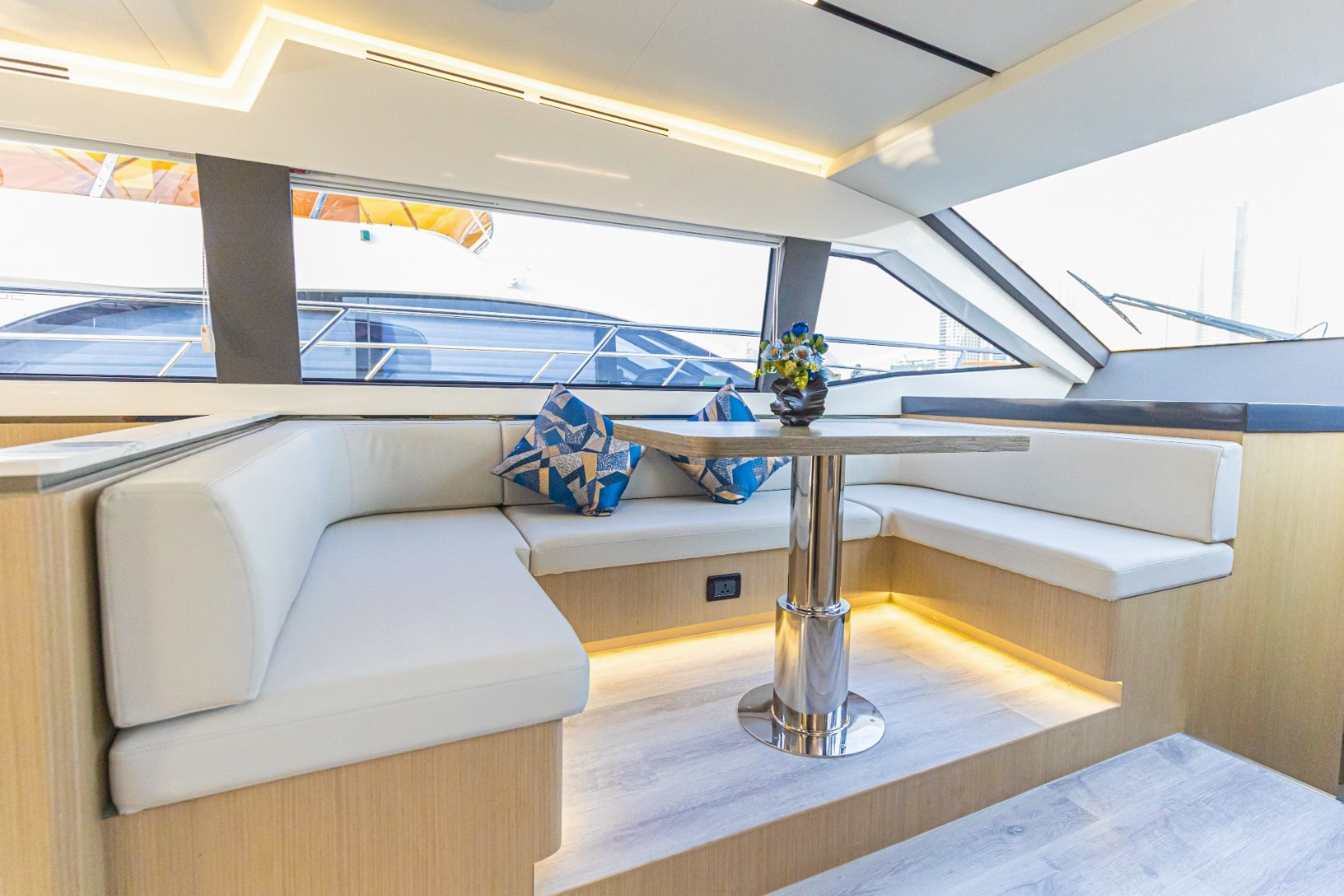 Photo 10 of Sky Walker Axa