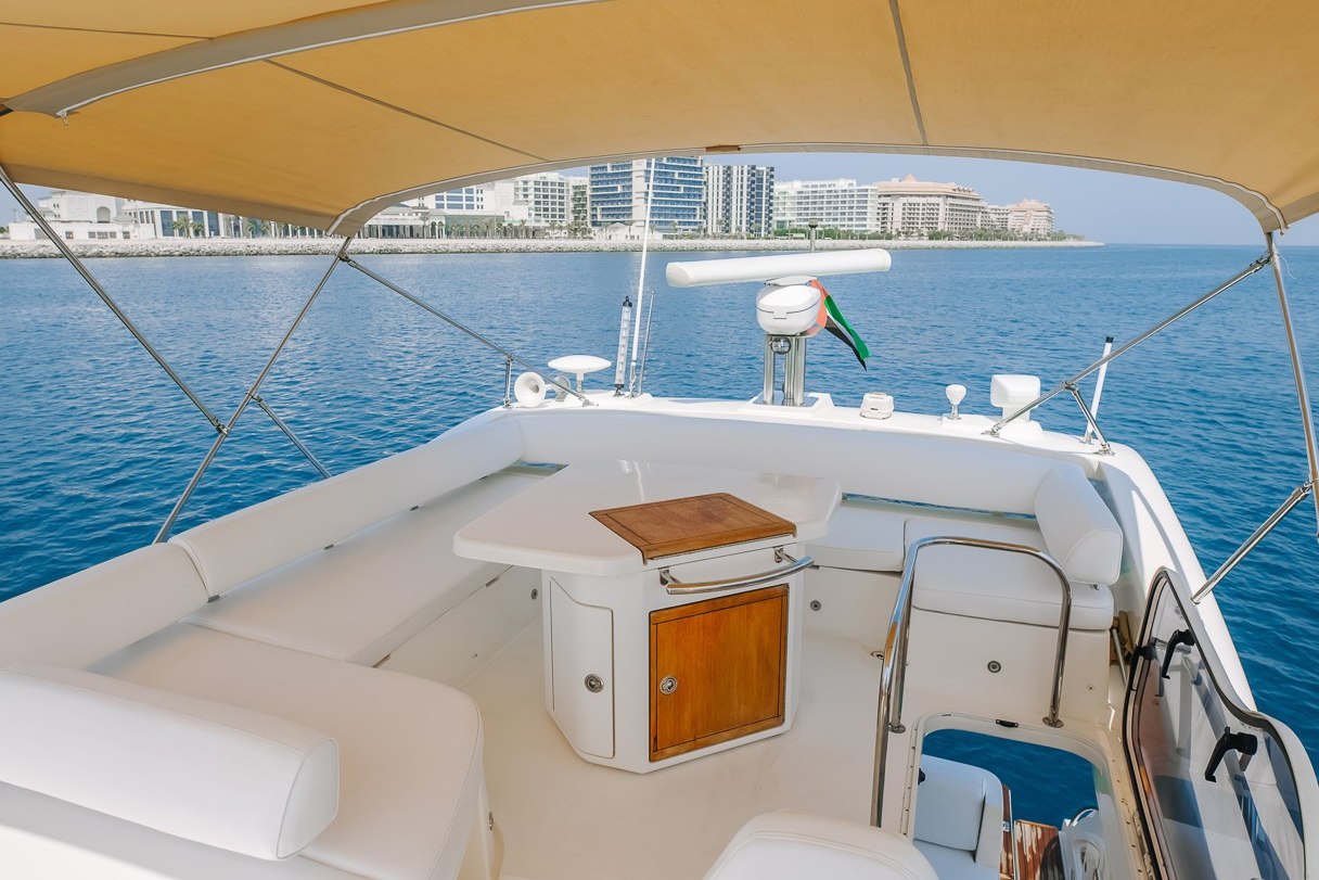 Photo 9 of Azimut No Regrets
