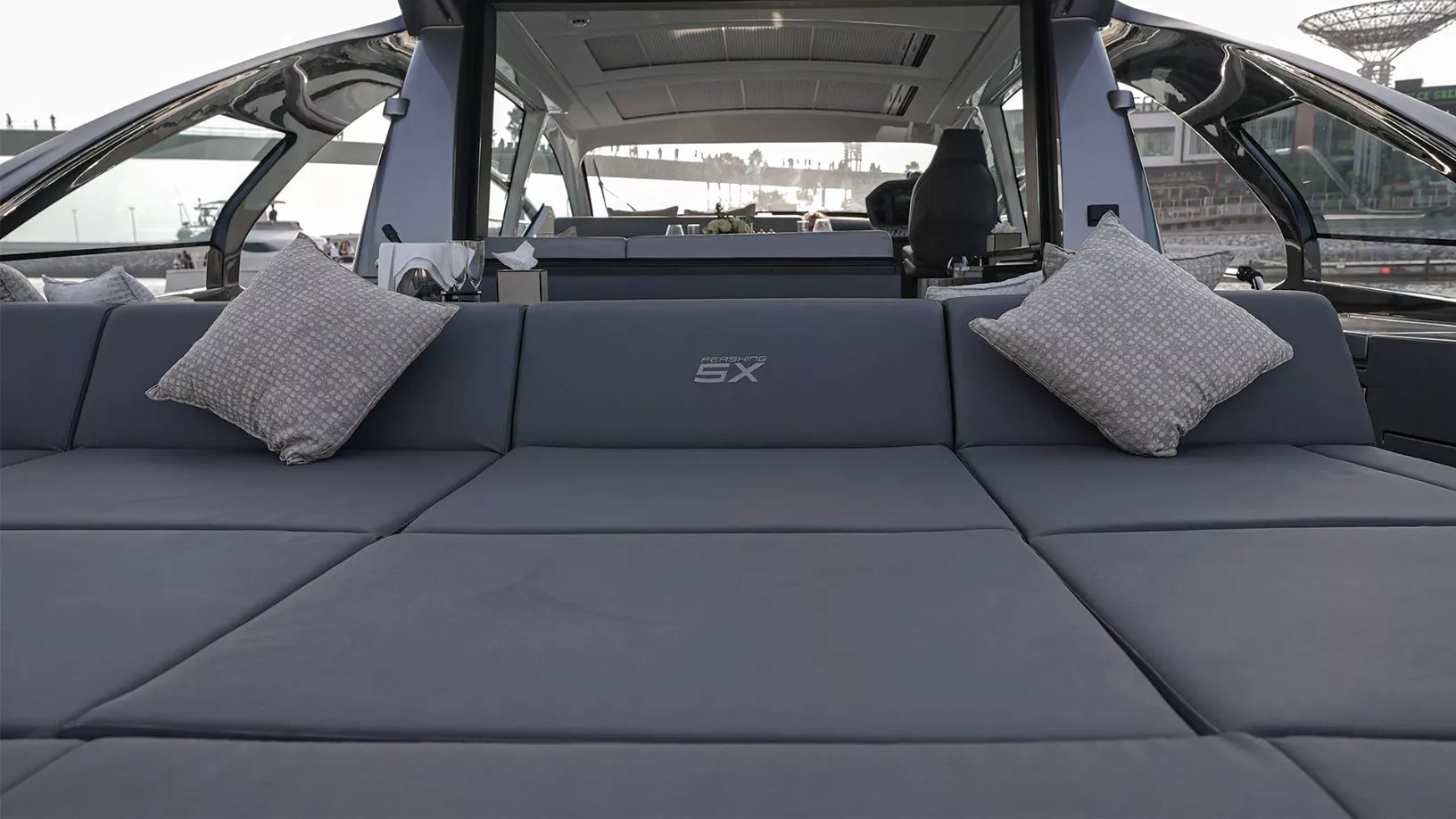 Photo 12 of Pershing 5X Shark Grey